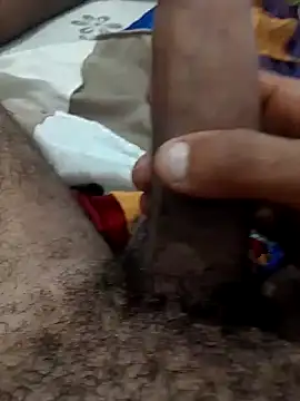 Snapshot of Leleko1997 chatting on 11.10.25 Leleko1997 online show from 11.10.25