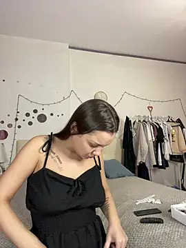 MiraMiss online show from 01.29.25