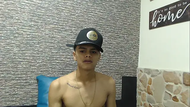 Snapshot of Billy_zander chatting on 01.16.25 Billy zander online show from 01.16.25