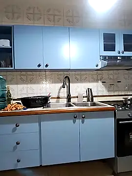 Snapshot of Alison_fitness chatting on 10.29.25 Alison fitness online show from 10.29.25