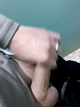 Steve98768 online show from 12.06.24