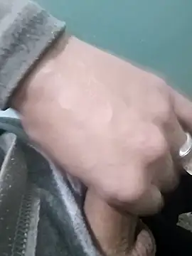 Steve98768 online show from 12.07.24