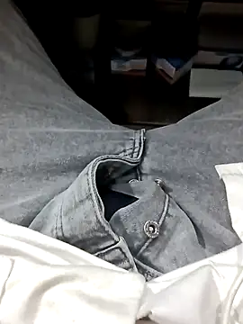 Steve98768 online show from 12.10.24