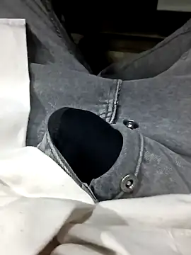 Steve98768 online show from 12.10.24