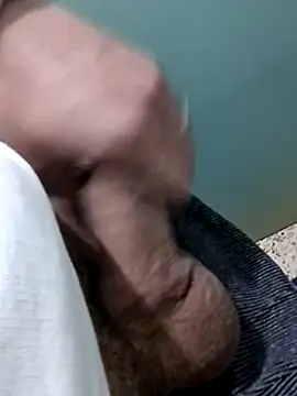 Steve98768 online show from 12.17.24