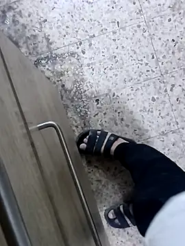 Steve98768 online show from 10.29.25