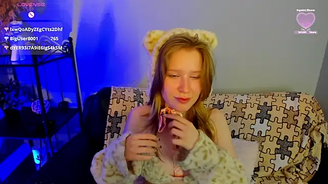 Snapshot of EvaStevs chatting on 12.29.24 EvaStevs online show from 12.29.24
