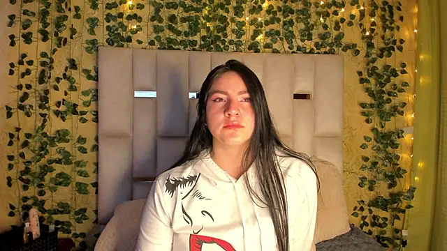 jenifer  power10 online show from 01.03.25