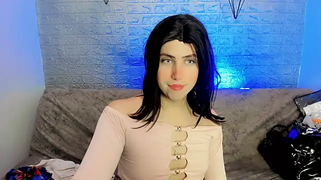Snapshot of Oxana-Novikov chatting on 03.20.26 Oxana-Novikov online show from 03.20.26