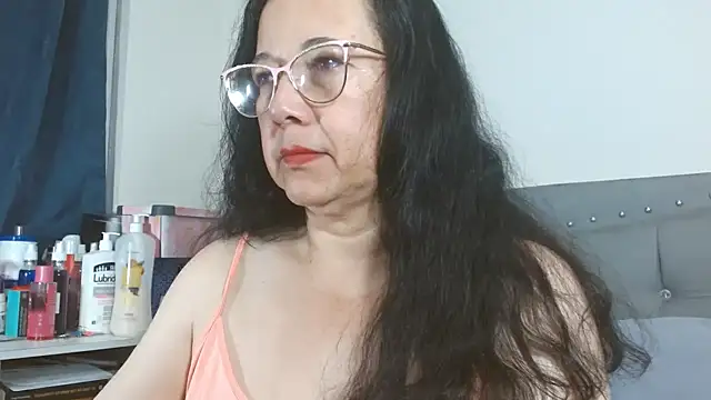 maturepriscila online show from 01.06.26