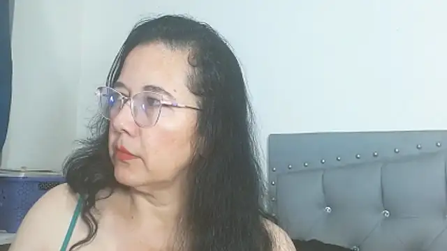 Snapshot of maturepriscila chatting on 05.23.26 maturepriscila online show from 05.23.26