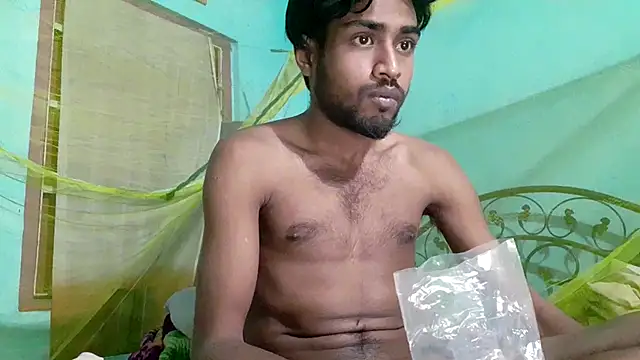 Snapshot of savage_lucifer8 chatting on 12.02.24 savage lucifer8 online show from 12.02.24