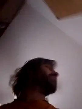 Snapshot of johnwood88 chatting on 11.11.25 johnwood88 online show from 11.11.25