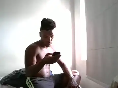 Snapshot of negodi09 chatting on 01.10.25 negodi09 online show from 01.10.25