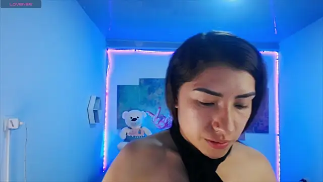 Sofi hot 4m online show from 01.18.25