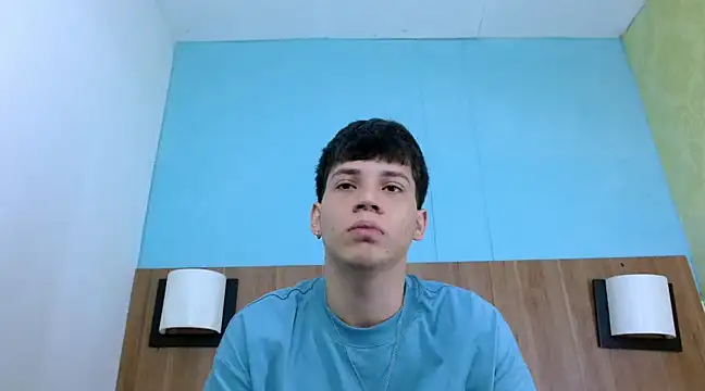 Jonathan Moreau online show from 01.05.25