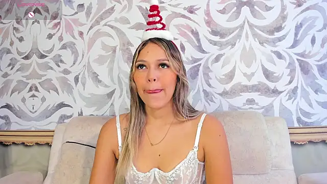 Cami hunter  online show from 12.20.24