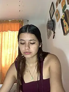 Snapshot of Natashaa_2s2 chatting on 12.12.24 Natashaa 2s2 online show from 12.12.24