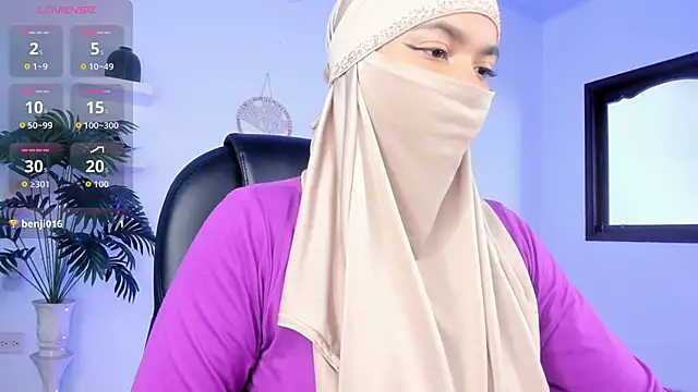 saray halam online show from 10.13.25