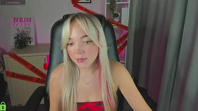 Christy Little online show from 10.26.25