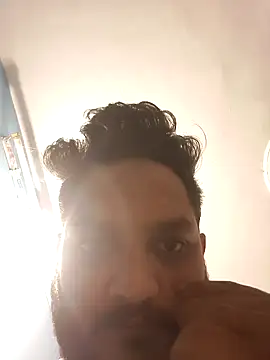 Snapshot of hot_wife_35 chatting on 09.24.25 hot wife 35 online show from 09.24.25