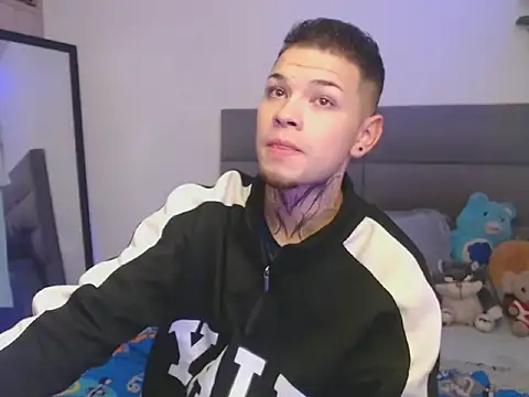 MarceloMilk online show from 10.11.25