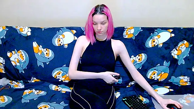 Snapshot of Ivy_Lester chatting on 10.12.25 Ivy Lester online show from 10.12.25