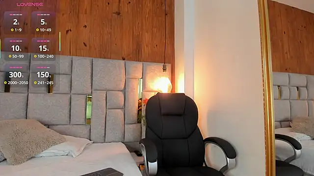 Saori newman online show from 09.30.25