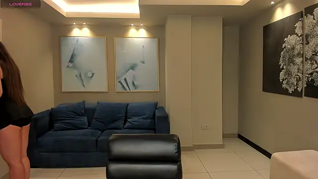 AlinaKravitz online show from 03.18.26