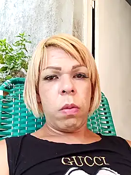 blondebitchlitle online show from 01.12.25
