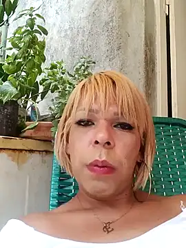 blondebitchlitle online show from 01.17.25