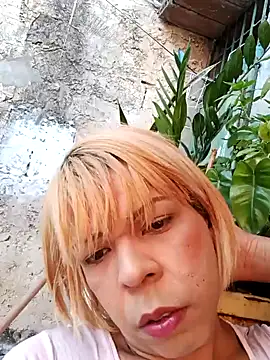 blondebitchlitle online show from 02.02.25