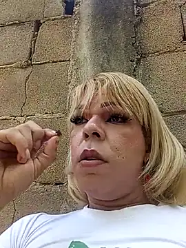 blondebitchlitle online show from 02.04.26