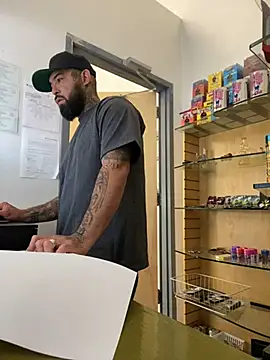 Snapshot of jr91esl chatting on 02.08.25 jr91esl online show from 02.08.25