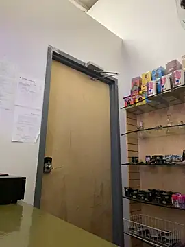 Snapshot of jr91esl chatting on 02.13.25 jr91esl online show from 02.13.25