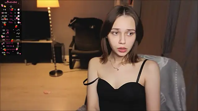 SweetLinaa online show from 03.15.26