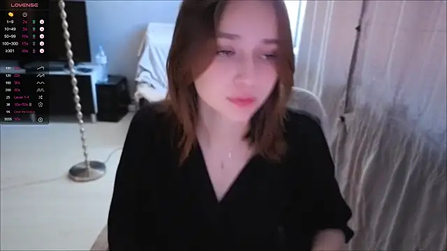 Snapshot of SweetLinaa chatting on 04.27.26 SweetLinaa online show from 04.27.26
