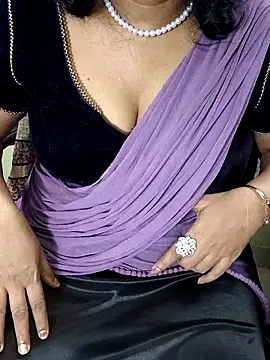 indian anu mallu online show from 03.12.25