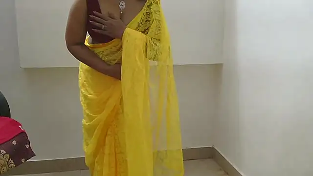 indian anu mallu online show from 10.27.25