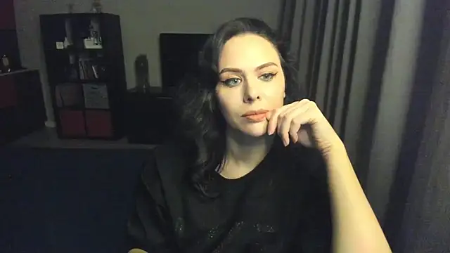 MollyCheiz online show from 01.22.25