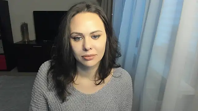 MollyCheiz online show from 11.21.25