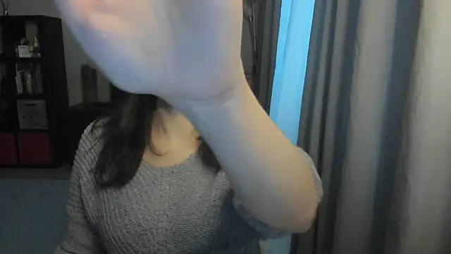 Snapshot of MollyCheiz chatting on 02.27.26 MollyCheiz online show from 02.27.26