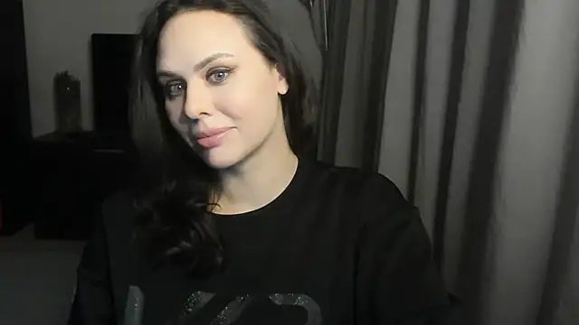 MollyCheiz online show from 04.19.26