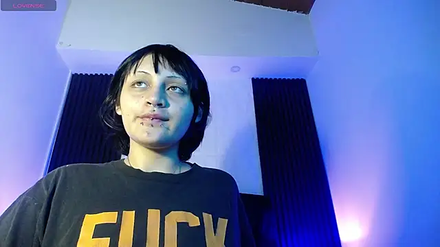 honney dark online show from 01.17.25