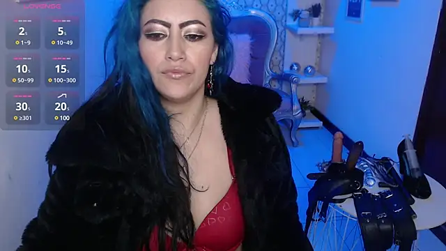 scarleth blue online show from 02.05.25