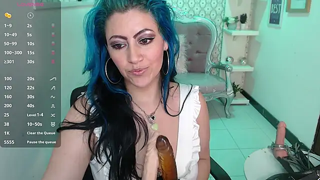 scarleth blue online show from 02.12.25