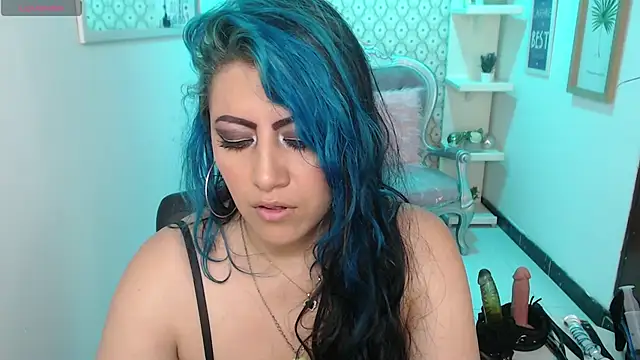 scarleth blue online show from 02.27.25
