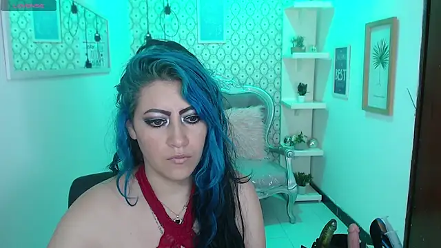 scarleth blue online show from 02.28.25