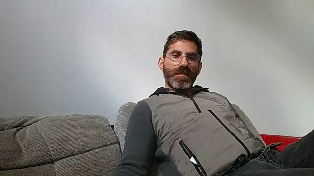 alcatraz009 online show from 09.28.25