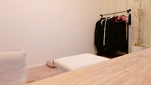 Snapshot of undo-busoku69 chatting on 02.05.26 undo-busoku69 online show from 02.05.26